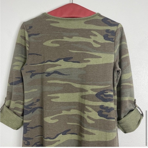 Z Supply Long Sleeve Camo Dress Camouflage Size Small - Picture 9 of 16